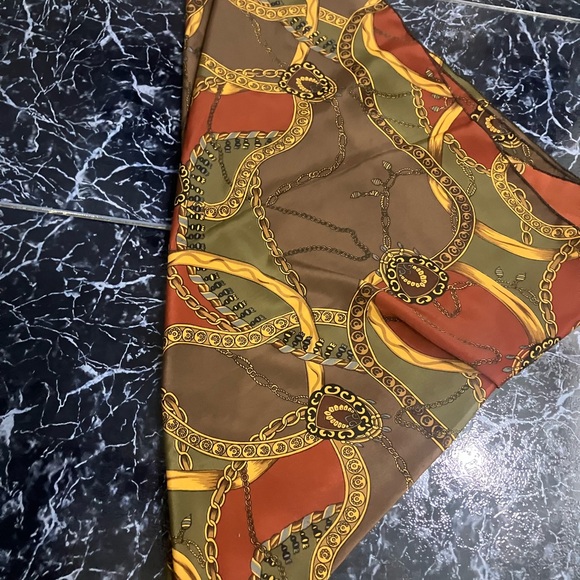 Hermes designer brand square neck wrap shawl silk scarf full wrap made in Italy - Picture 11 of 16